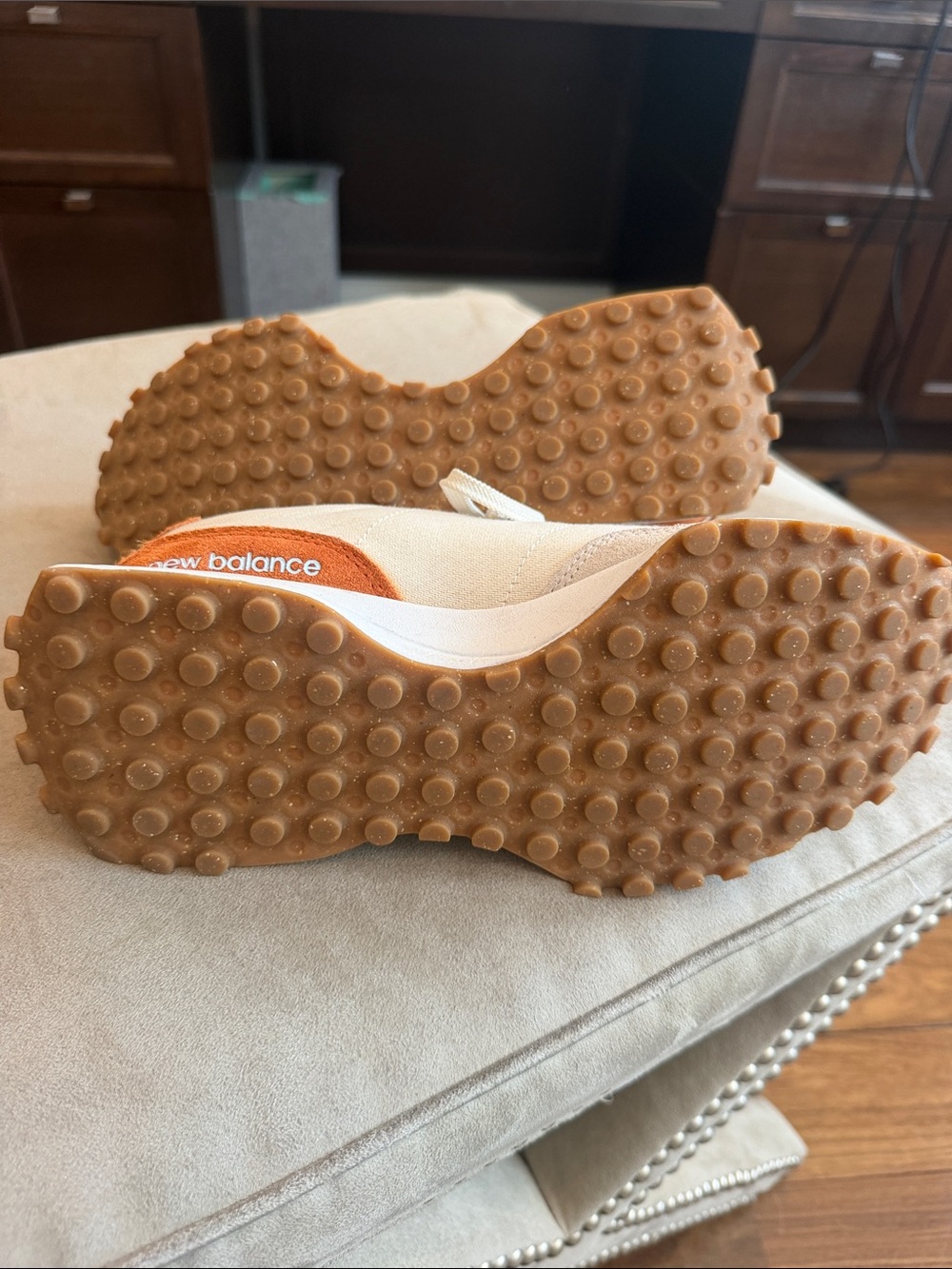 New Balance Women's Sneakers in White, Beige, and Brown - Picture 4 of 4